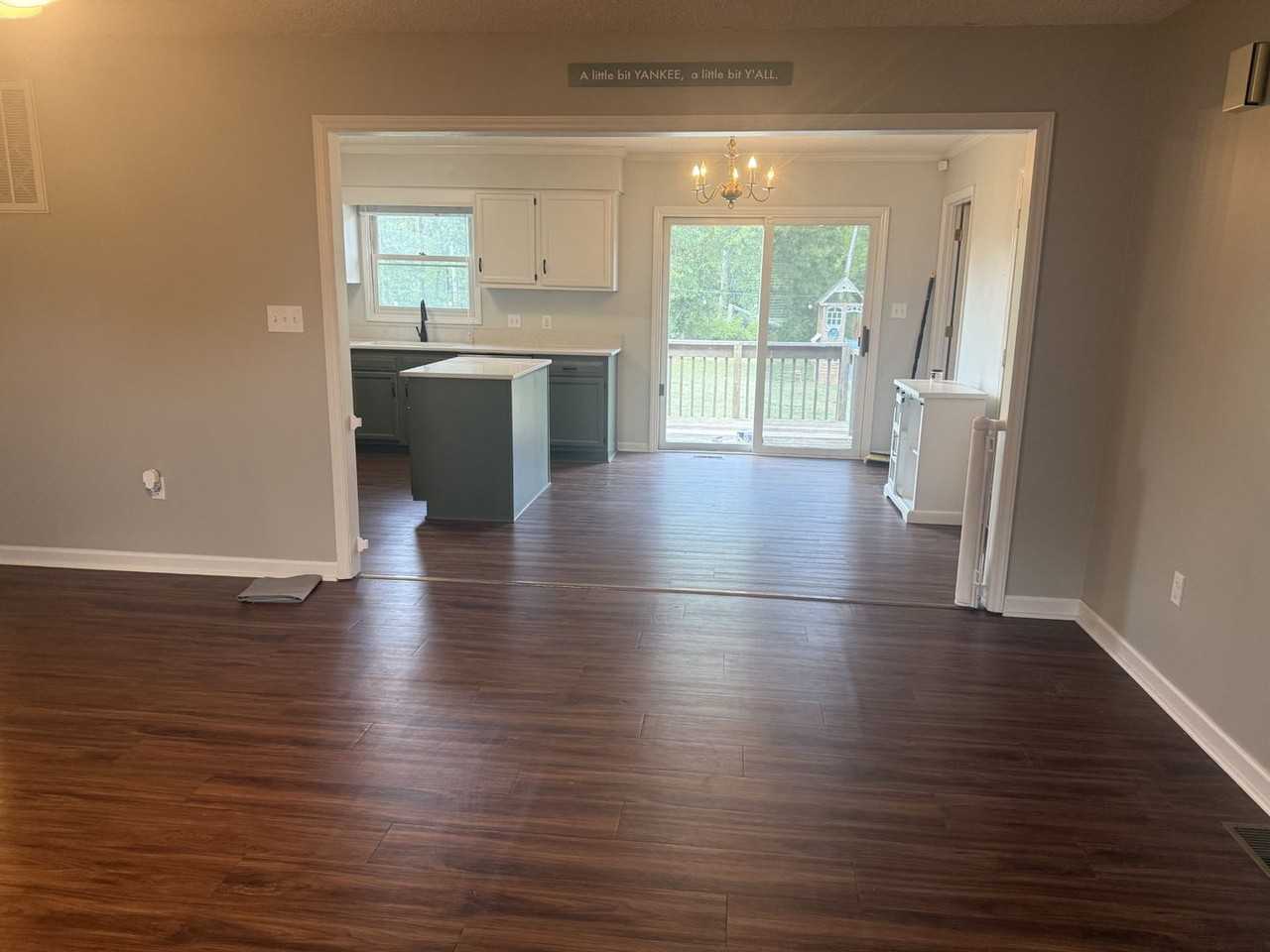 8310 Prince Edward Rd - Photo 3 of 13