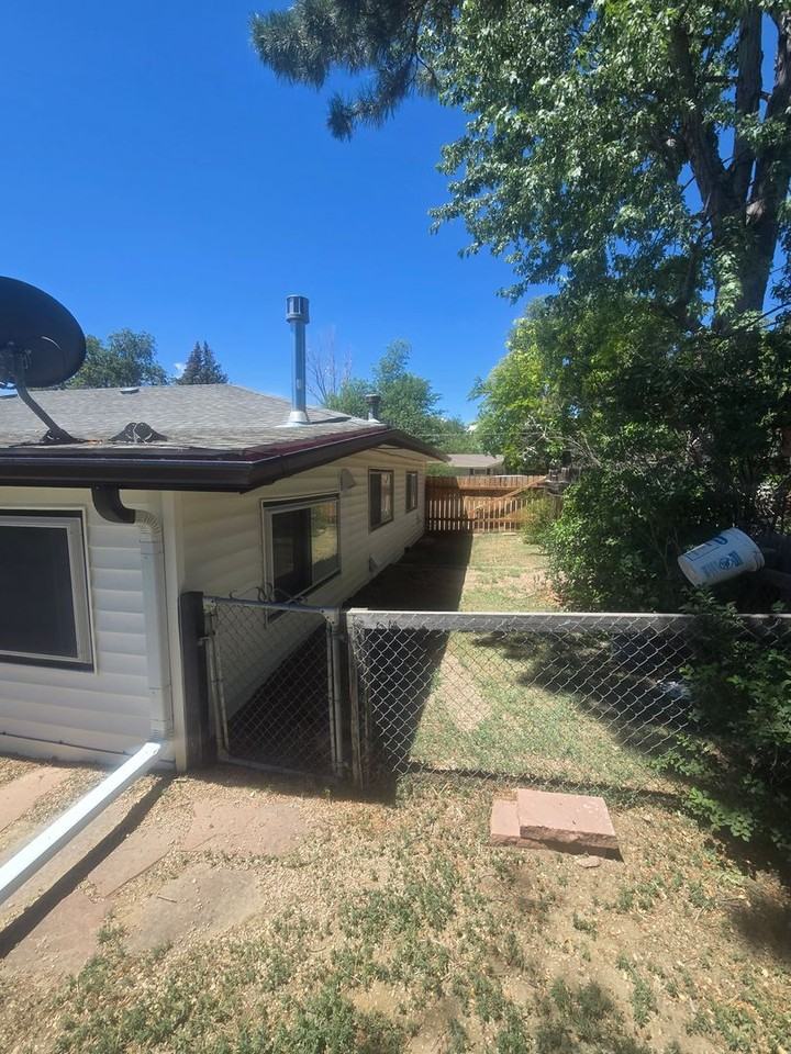 3520 Kenyon Dr - Photo 7 of 50