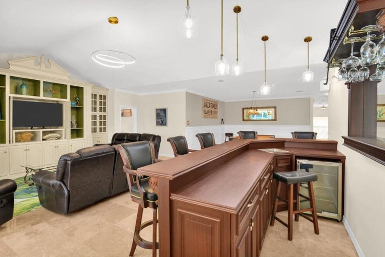 1704 Del Haven Dr #B - Photo 4 of 22