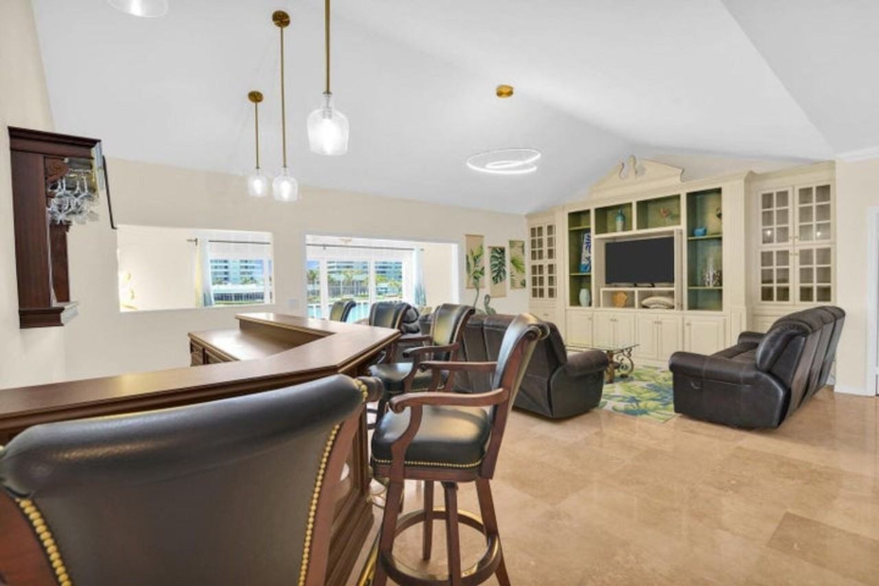 1704 Del Haven Dr #B - Photo 6 of 22