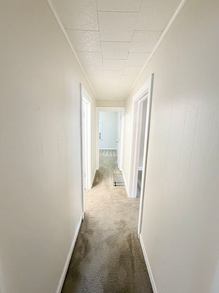 2837 N 42nd St - Photo 6 of 13