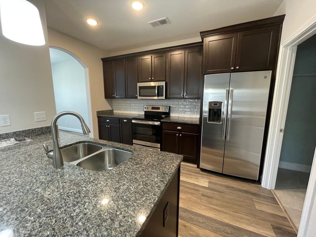 210 Beckley Ridge Ln - Photo 6 of 15
