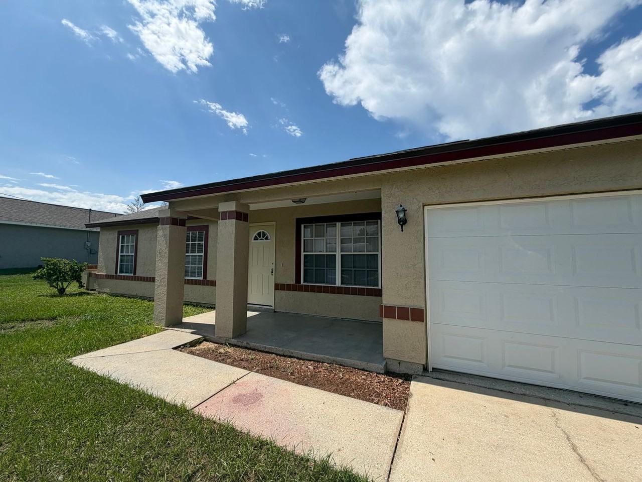 73 Olive Dr - Photo 2 of 19