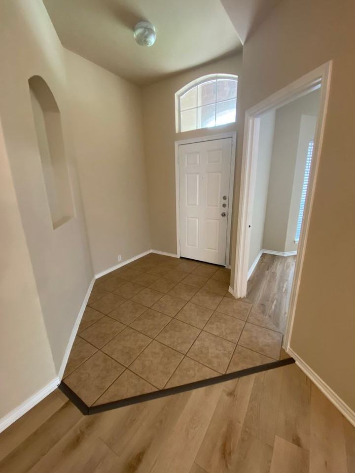 2307 Paradise Ridge Dr - Photo 5 of 16