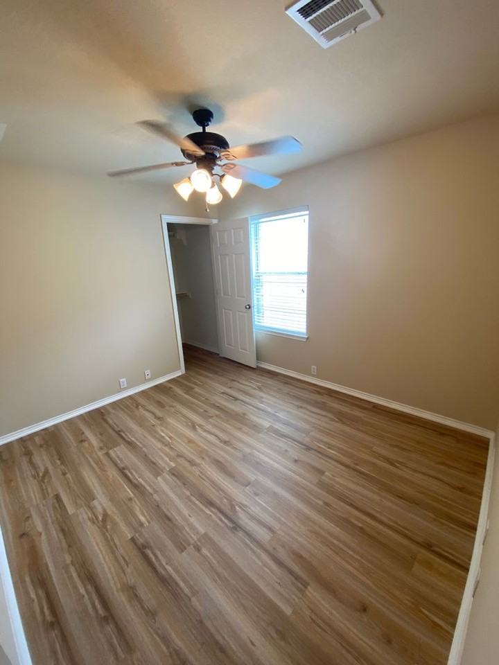2307 Paradise Ridge Dr - Photo 6 of 16
