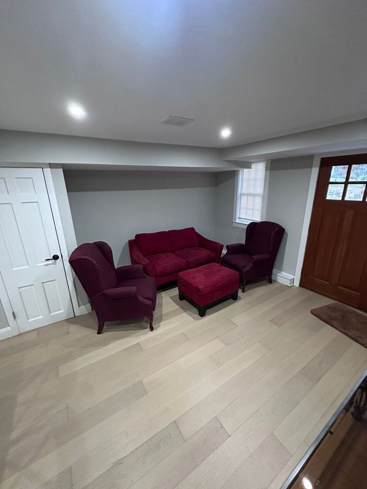 76 Northwood Dr - Photo 4 of 16