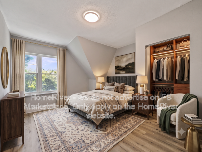542 Broadway Ext - Photo 4 of 24