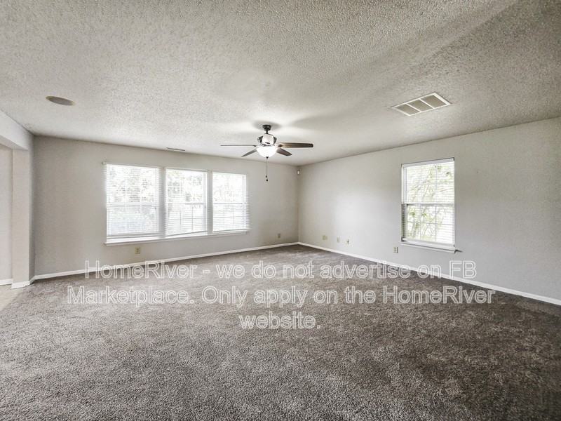 2840 Barnes Ct - Photo 7 of 31