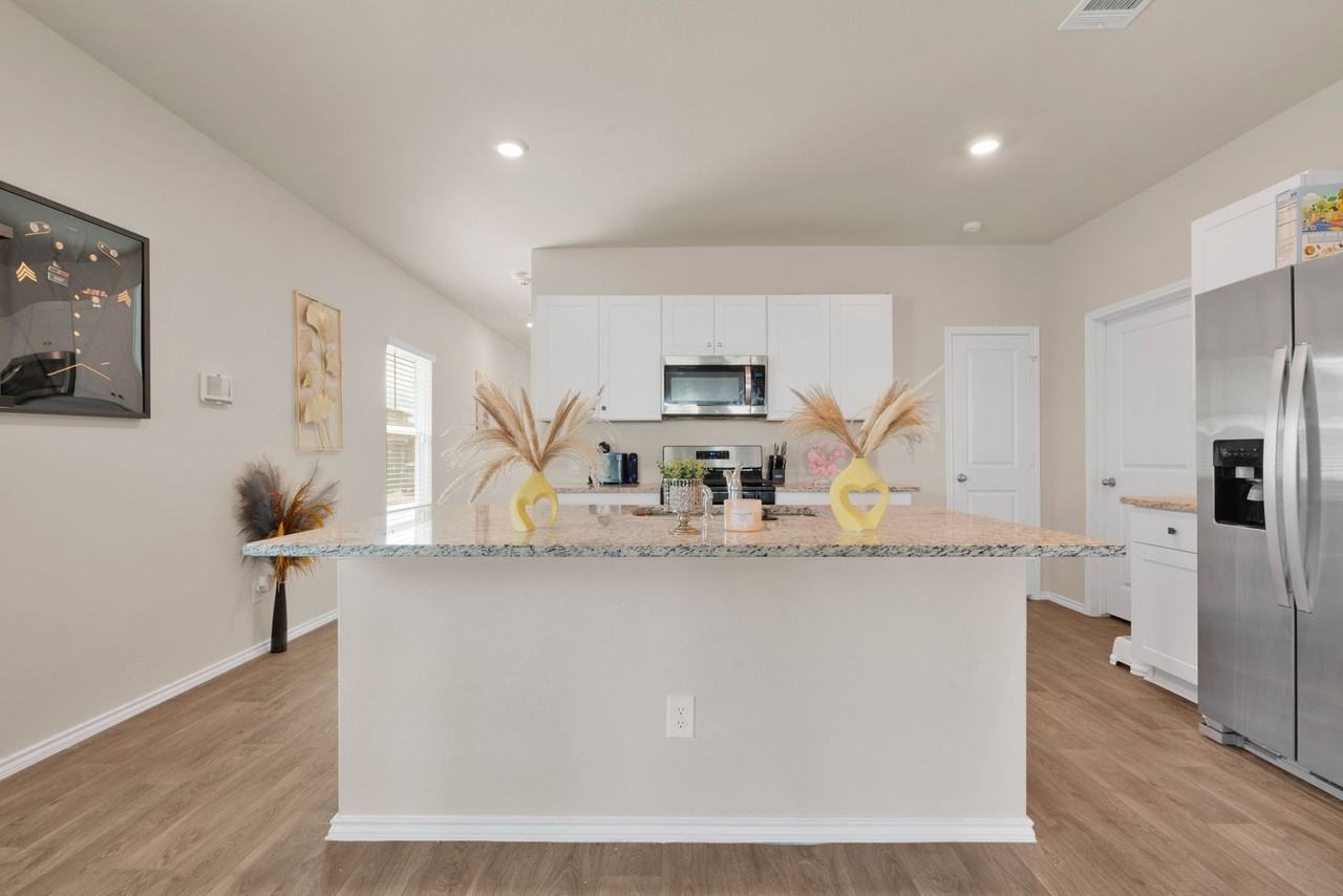 14055 Shale Path - Photo 4 of 24