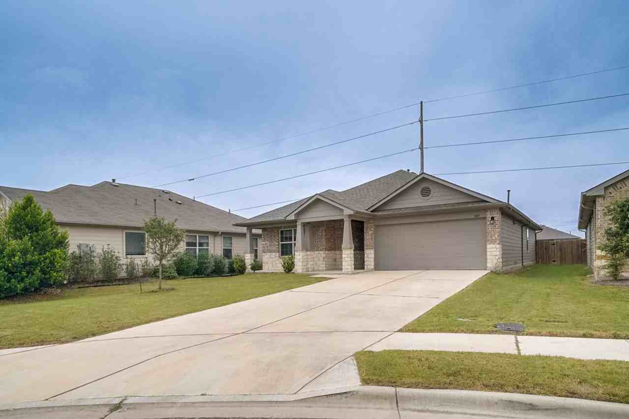 1007 Coolridge Ct - Photo 2 of 20