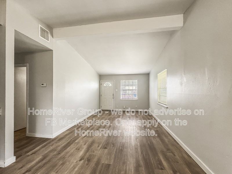 4814 Castle Arms - Photo 2 of 24