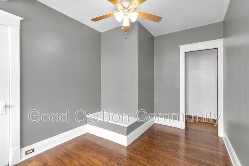 81 Saranac Ave - Photo 6 of 21