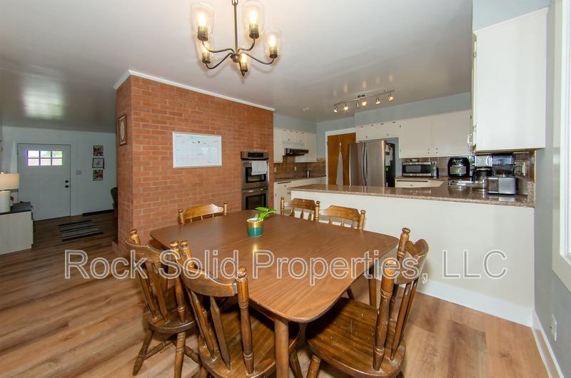 5512 Frederick Dr - Photo 7 of 31
