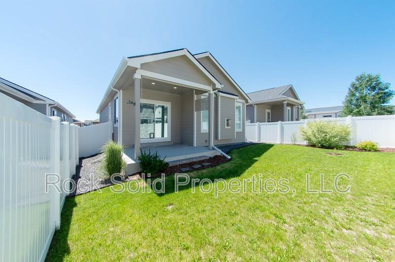 3519 Blue Feather Trl - Photo 4 of 39
