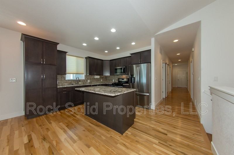 3519 Blue Feather Trl - Photo 7 of 39
