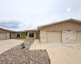 1045 Hibiscus Unit A - Photo 1 of 1