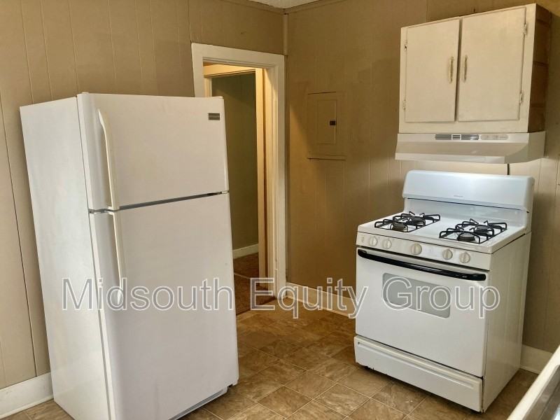 108 Muse St - Photo 7 of 17