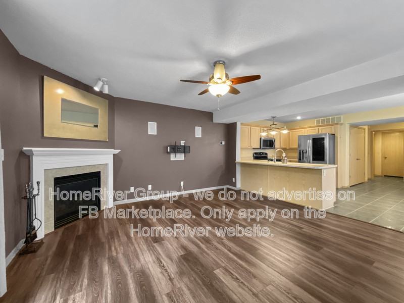 8010 N Elmwood Ave - Photo 3 of 20