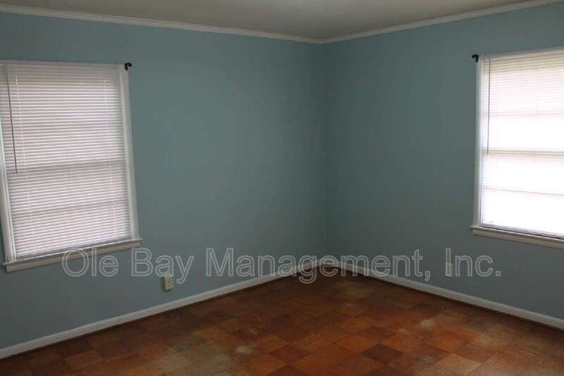 5608 Morlee Dr S - Photo 7 of 11