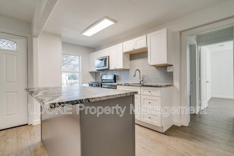 311 Byron St - Photo 2 of 28