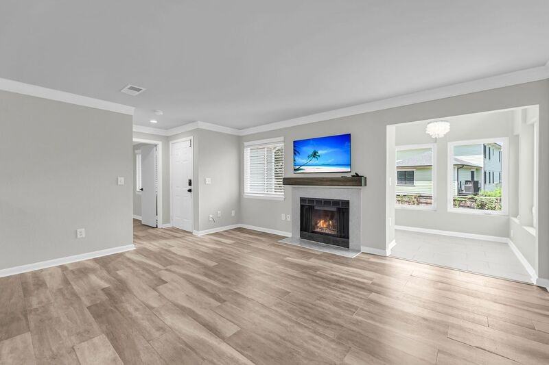 266 Alexandra Dr #11 - Photo 4 of 25