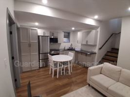featured image of 214 Windemere Ave S