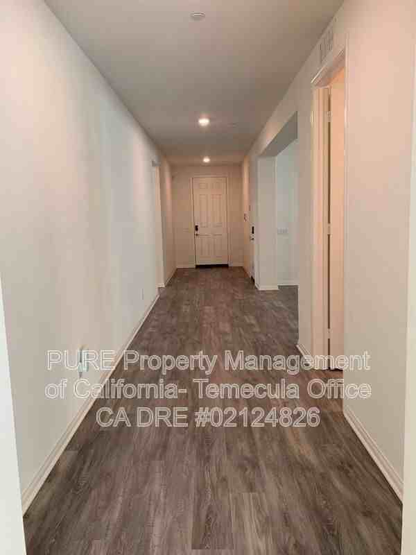 30770 Nature Rd - Photo 3 of 33