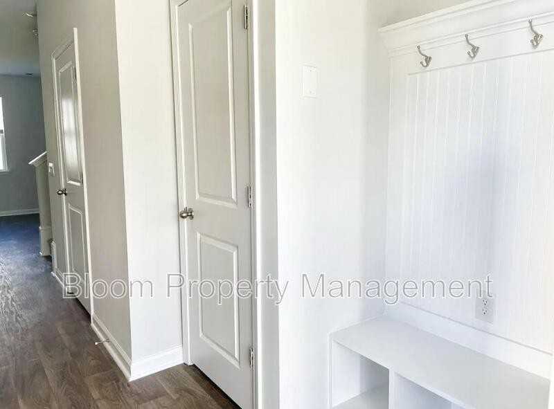 825 Kirby Ct - Photo 7 of 15