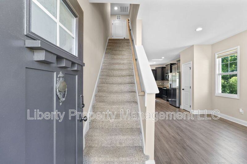 4199 Overhills Rd - Photo 2 of 16