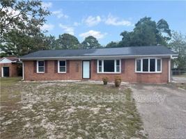 featured image of 4805 Fellows Ct
