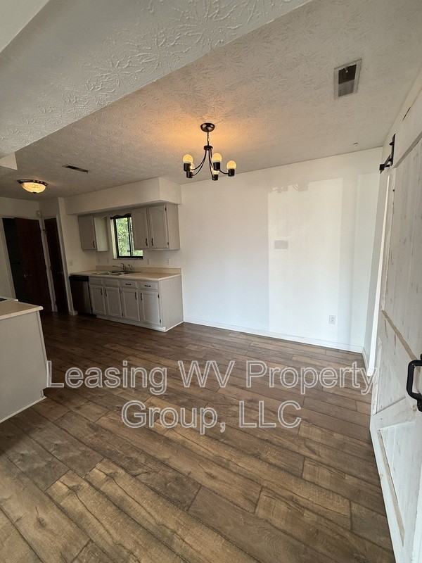 6355 Pine Dr - Photo 4 of 15