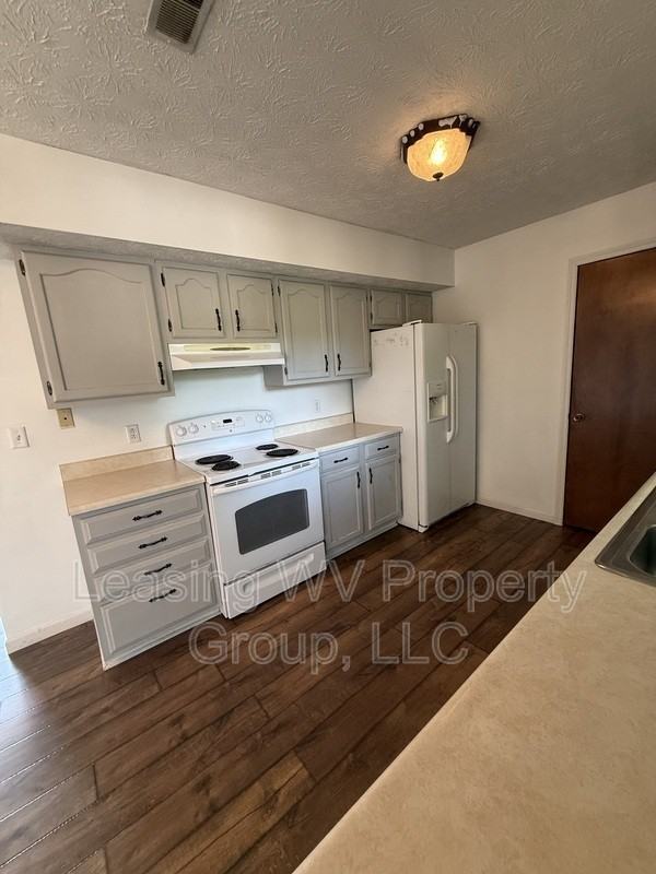 6355 Pine Dr - Photo 5 of 15
