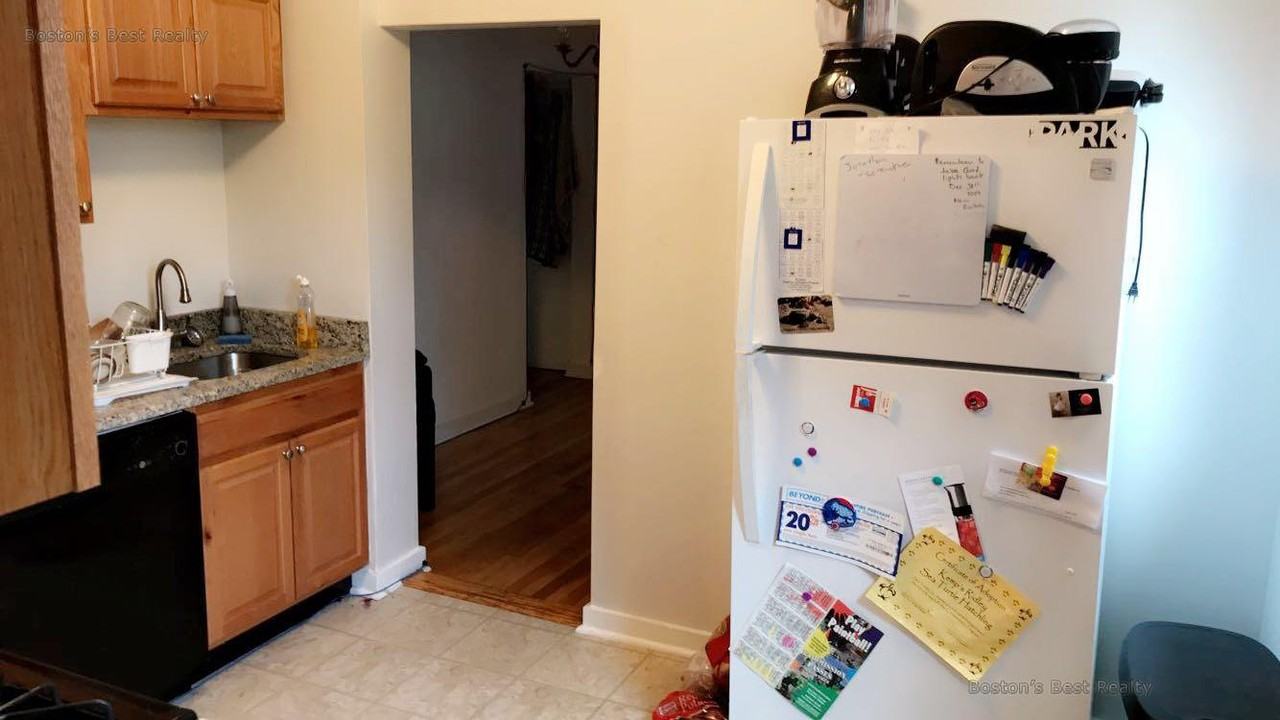 1400 Commonwealth Ave #11 - Photo 6 of 17