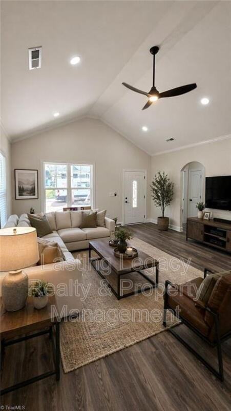 1505 East Ave - Photo 5 of 30