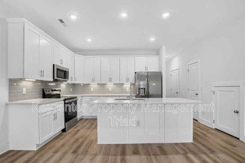3703 Bridleton Ridge Trl - Photo 3 of 45