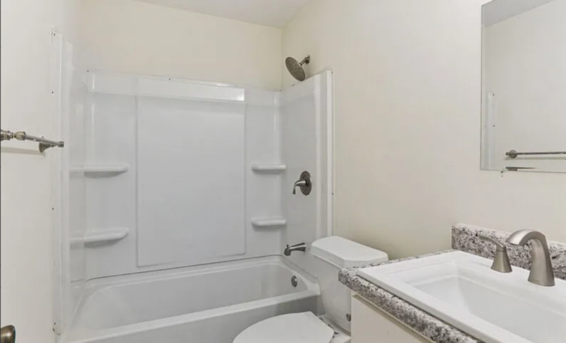 217 12th St W - Photo 5 of 8