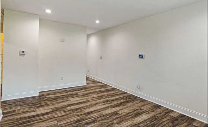 217 12th St W - Photo 6 of 8