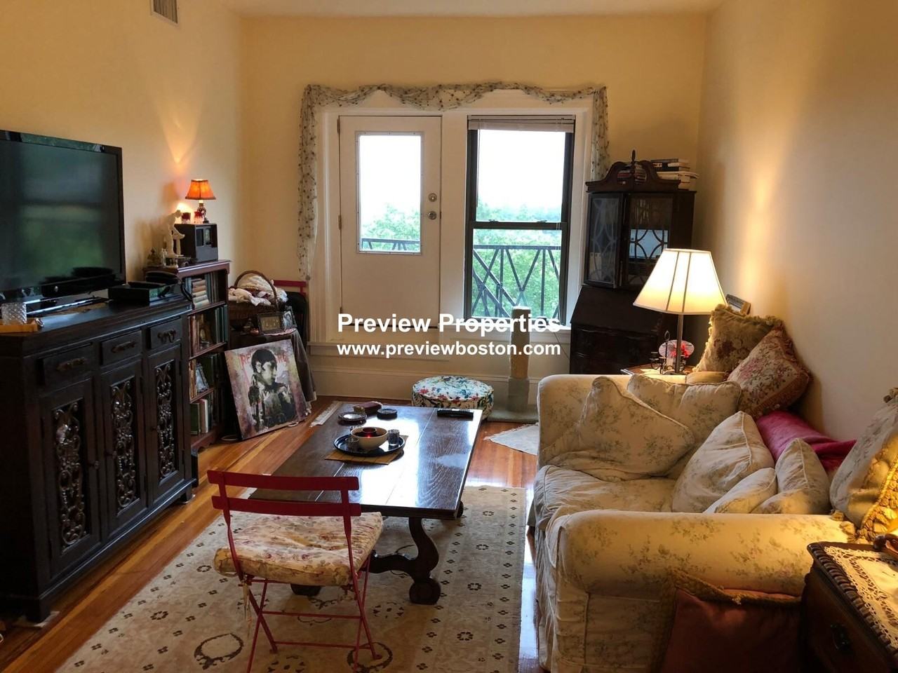 Beacon St #3P - Photo 5 of 20