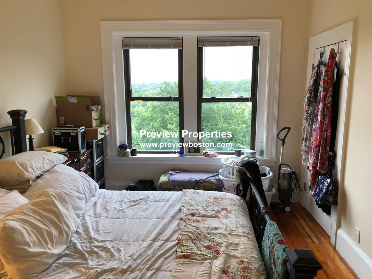 Beacon St #3P - Photo 6 of 20