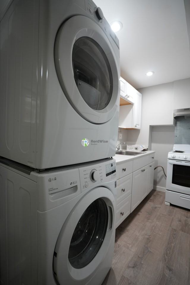 128 Fuller St #8 - Photo 2 of 8