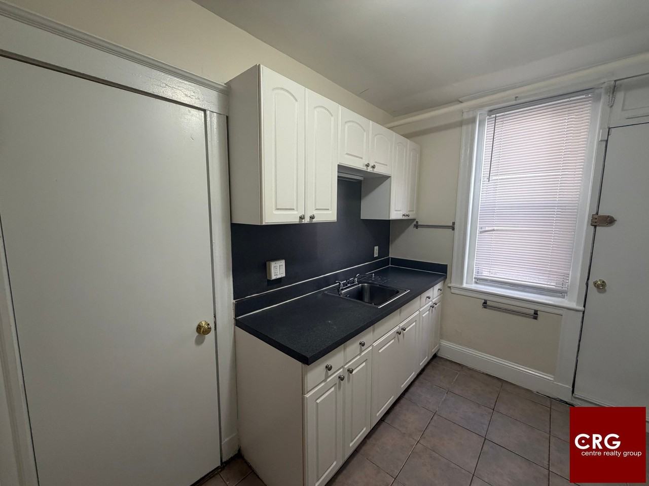 9 Barrows St #BU - Photo 2 of 9