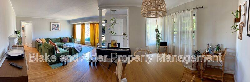 2727 Ne 65th Ave - Photo 4 of 37