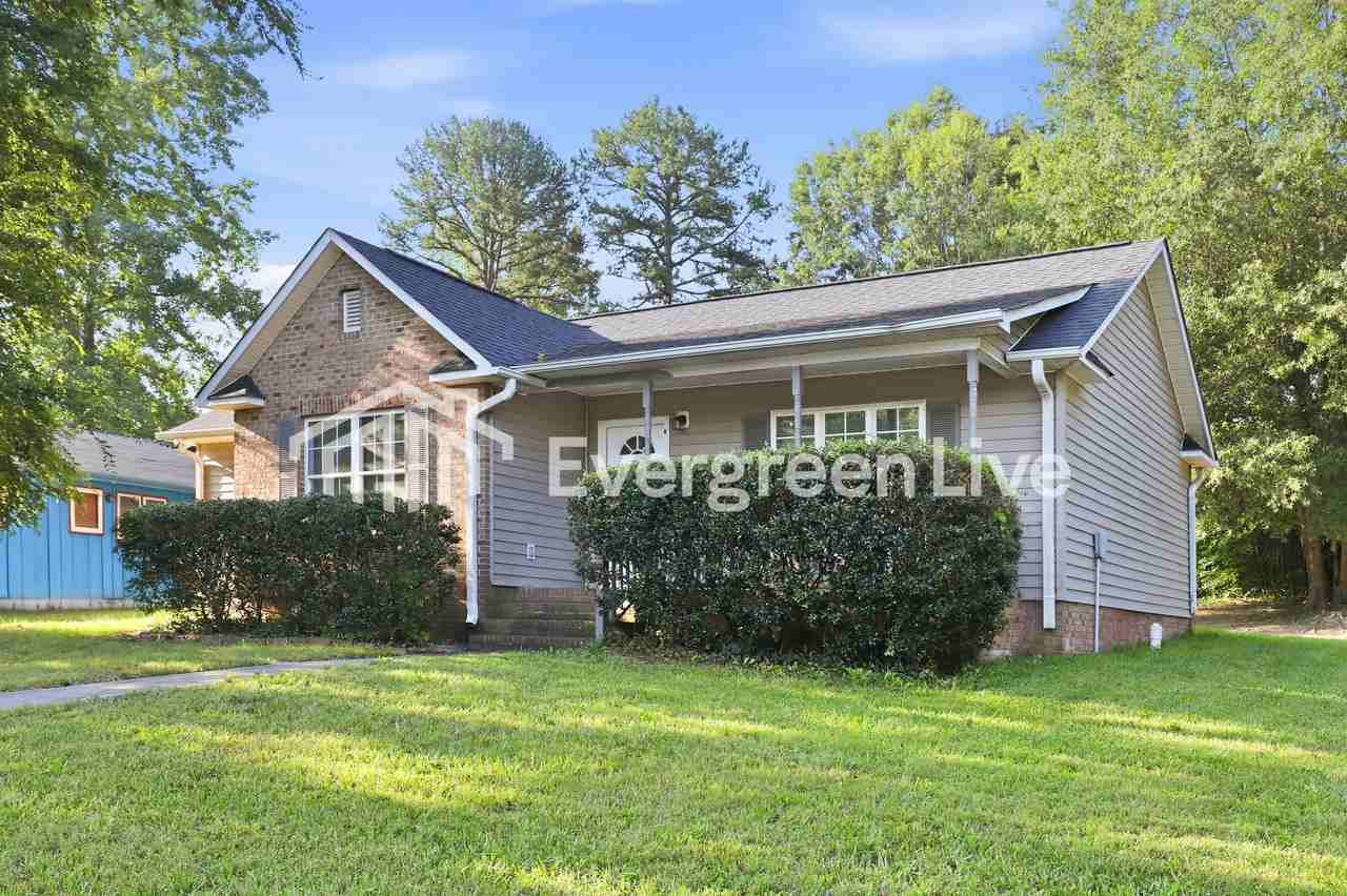 600 Elizabeth Dr - Photo 2 of 10