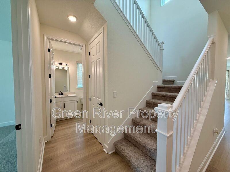 3435 Auvenshine Way - Photo 5 of 50