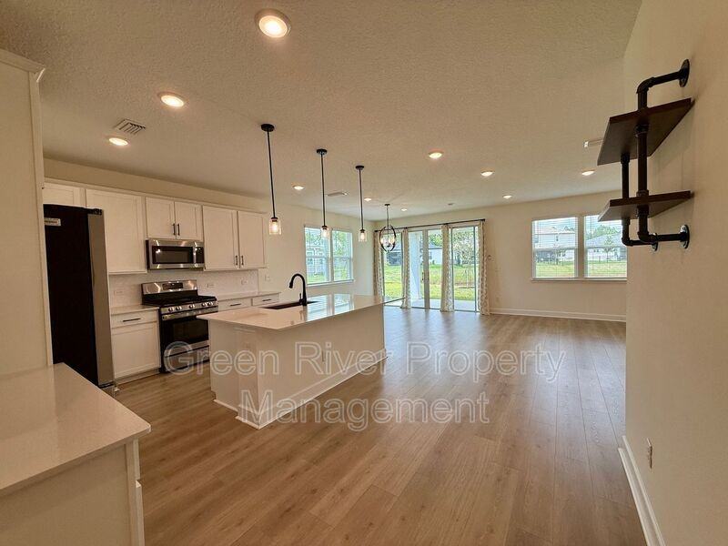 3435 Auvenshine Way - Photo 6 of 50