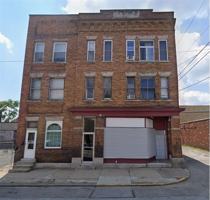 featured image of 416 Adams St #7
