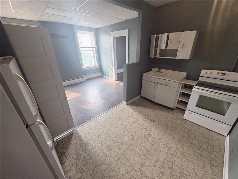 416 Adams St #7 - Photo 3 of 7