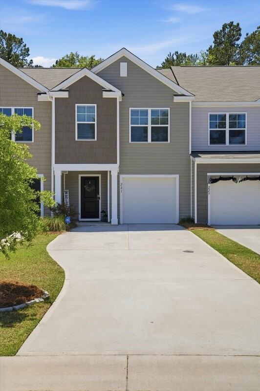 221 Cozy Brook Ct