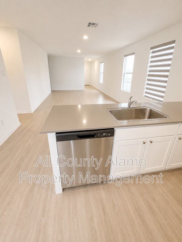 9258 Honey Mesquite - Photo 6 of 33