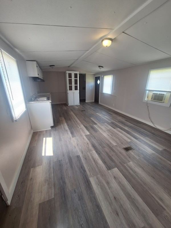 4627 Blanche Rd - Photo 4 of 10